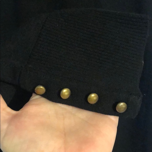 Black sweater - Picture 2 of 3